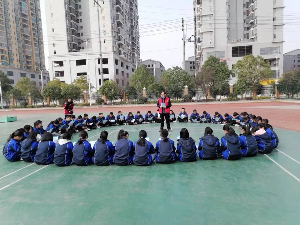 衡南：禁毒宣传进校园 2400余师生齐宣誓